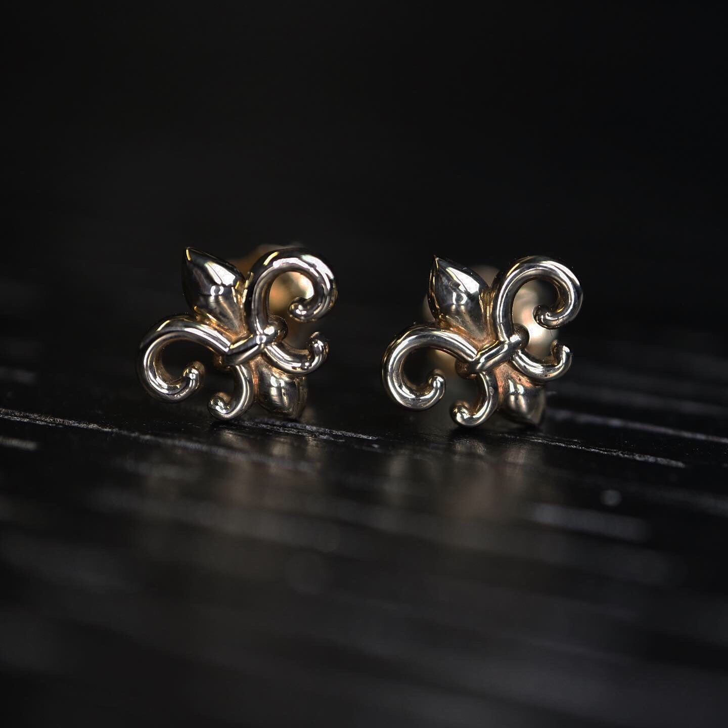 Fleur earrings on sale