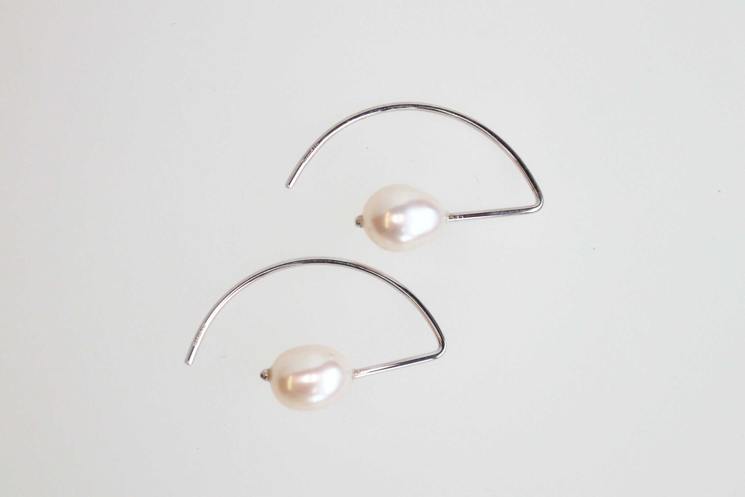 Modern Pearl Earrings